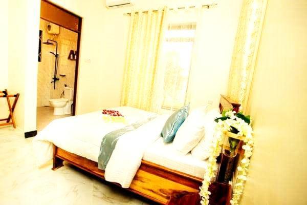 Safi House Bed and Breakfast Boma la Ngombe Buitenkant foto