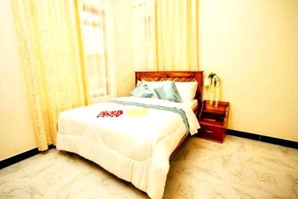 Safi House Bed and Breakfast Boma la Ngombe Buitenkant foto