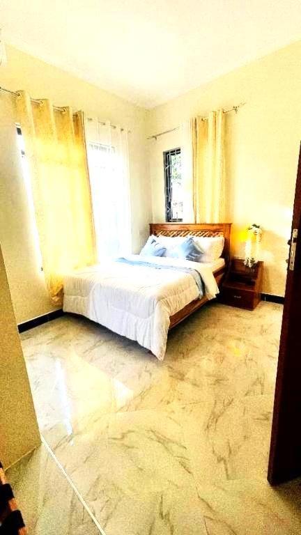 Safi House Bed and Breakfast Boma la Ngombe Buitenkant foto