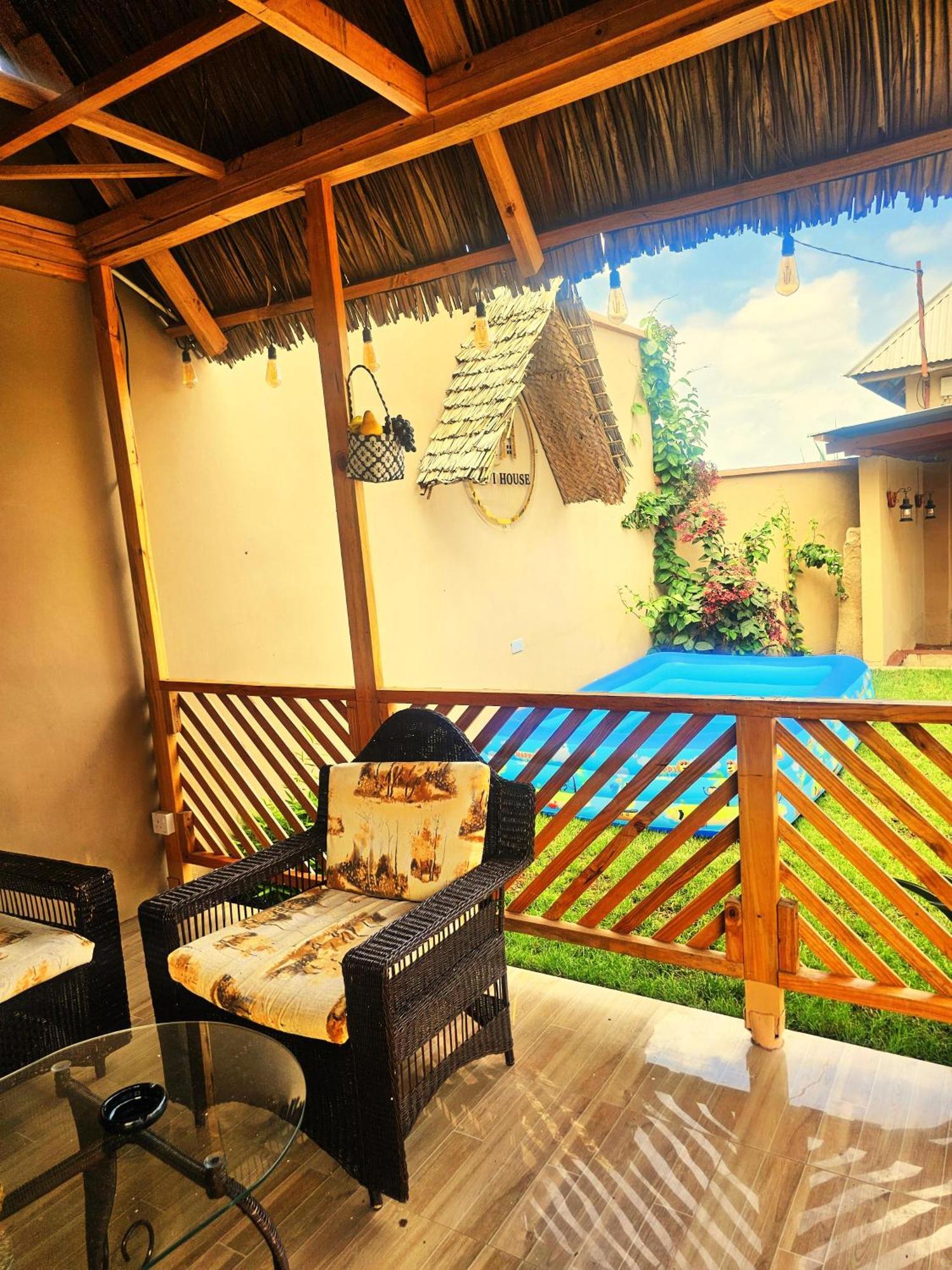 Safi House Bed and Breakfast Boma la Ngombe Buitenkant foto